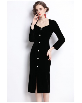 Black V-neck slim France style velvet dress