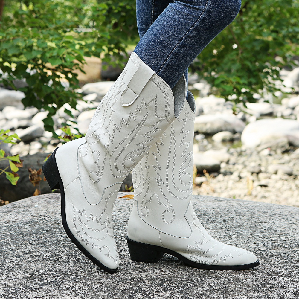 Thick pointed European style winter thigh boots