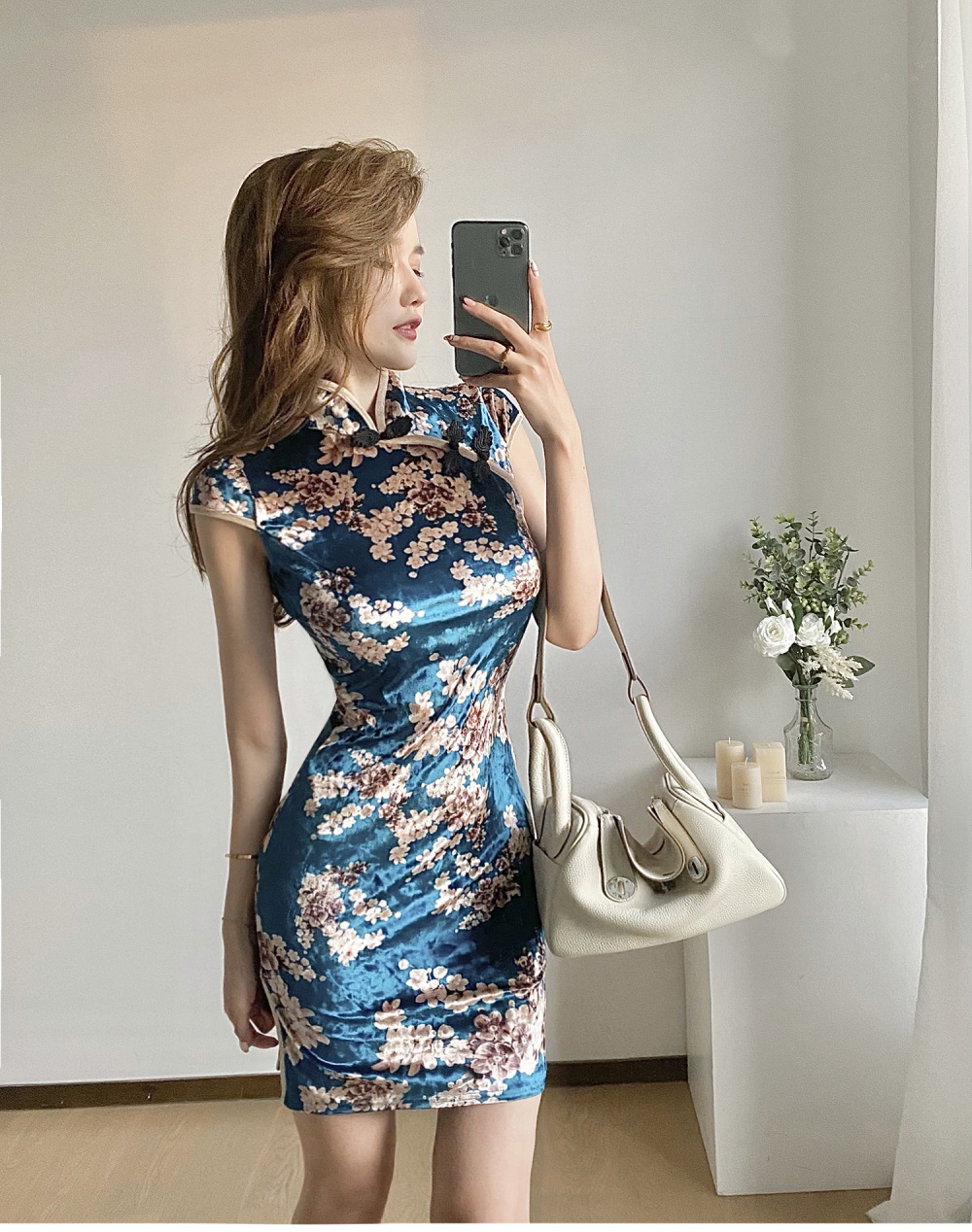 Tight short Chinese style retro printing maiden cheongsam