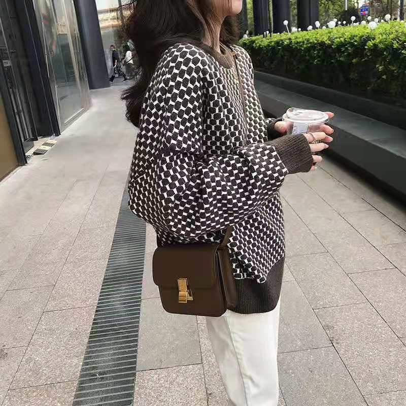 Korean style plaid wears outside sweater for women