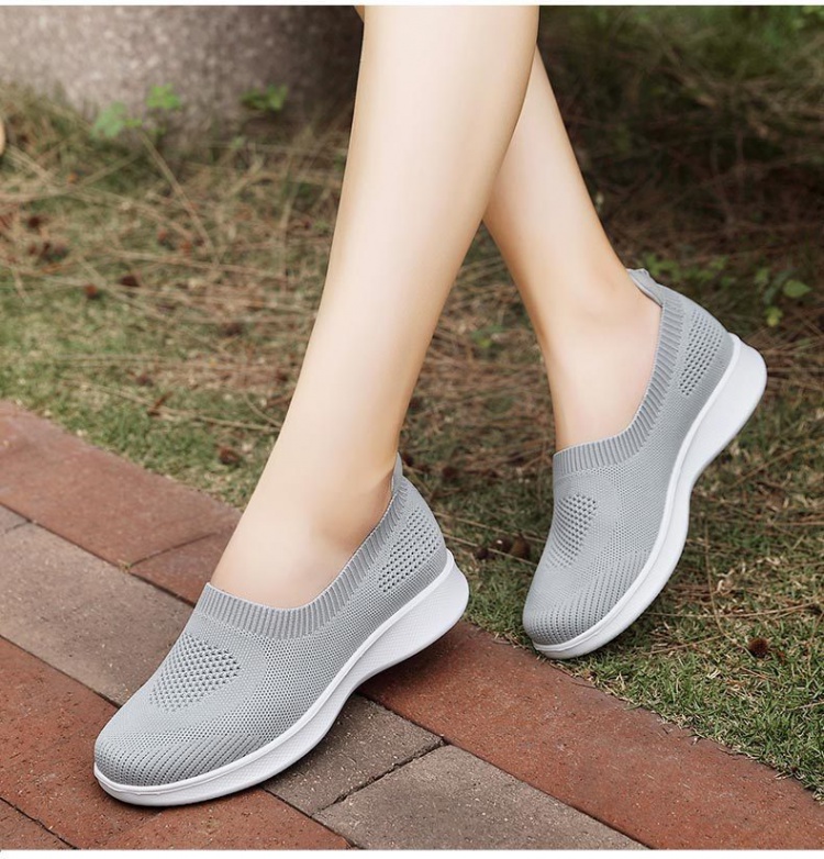 Large yard low shoes summer middle-aged lazy shoes for women