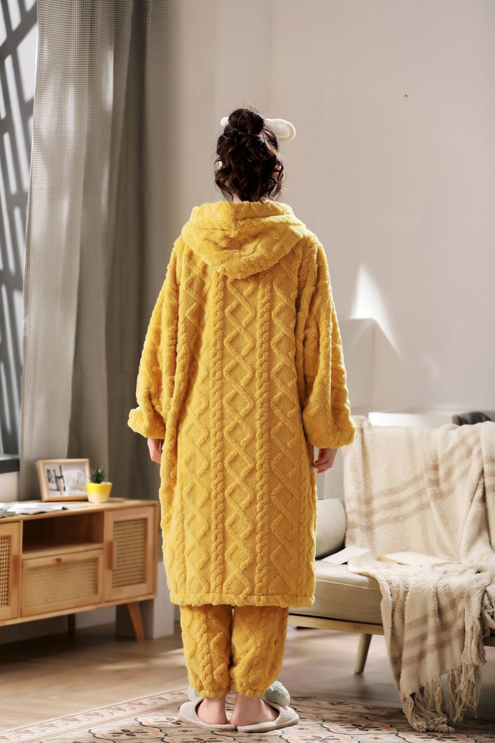 Velveteen homewear long hooded pajamas a set for women