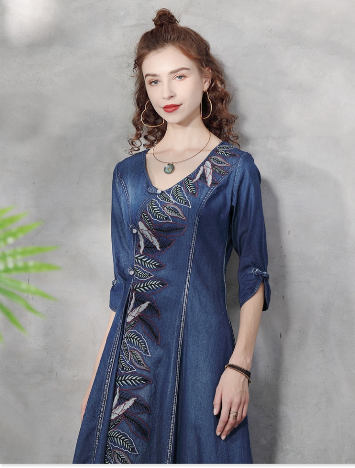 V-neck long dress embroidery dress for women