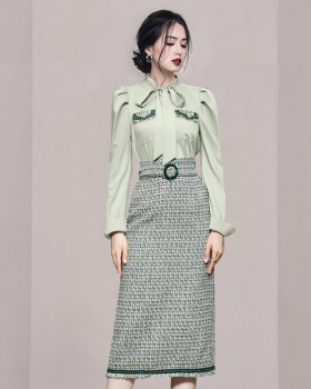 Fashion Woolen dress green shirt 2pcs set for women