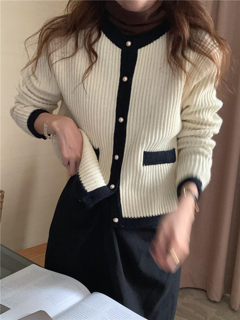 Fashion and elegant sweater Korean style cardigan