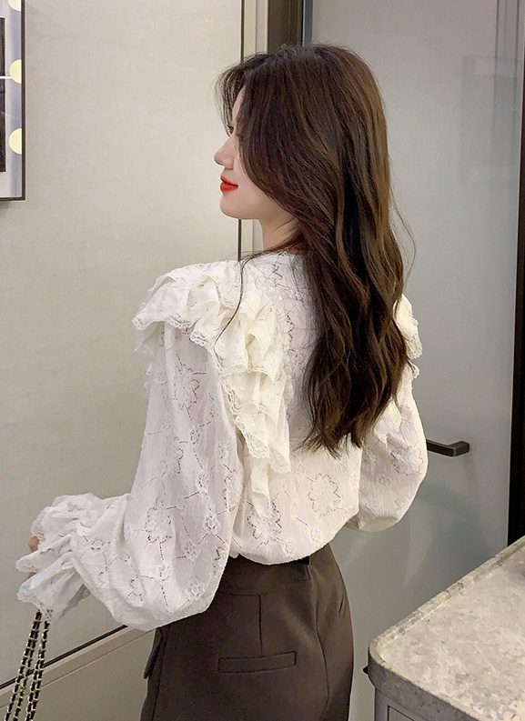 Lace bottoming shirt autumn and winter tops for women