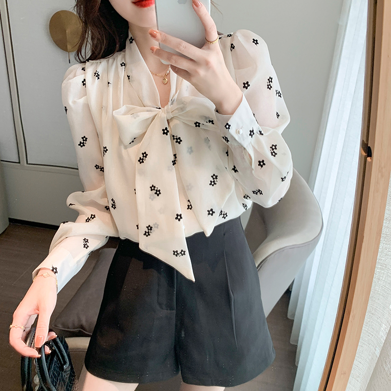 Autumn and winter long sleeve shirt bow tops for women
