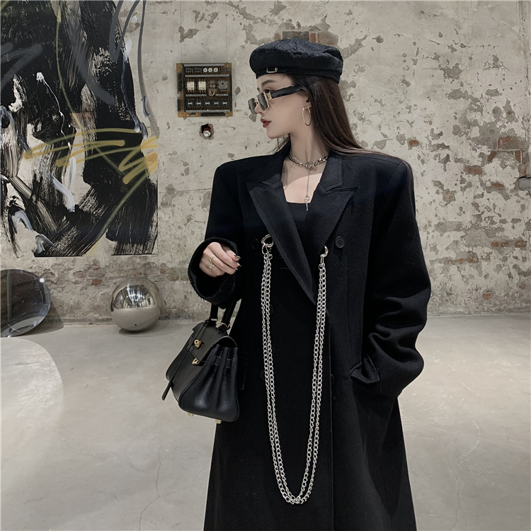 Black chain coat handsome overcoat for women