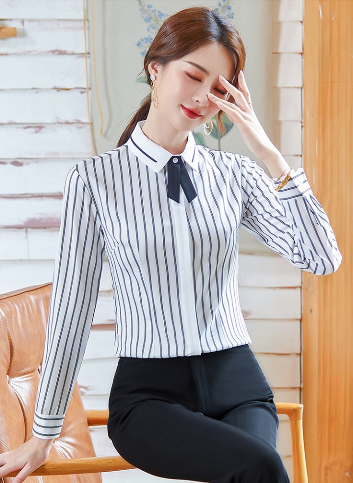 Long sleeve temperament autumn stripe shirt for women