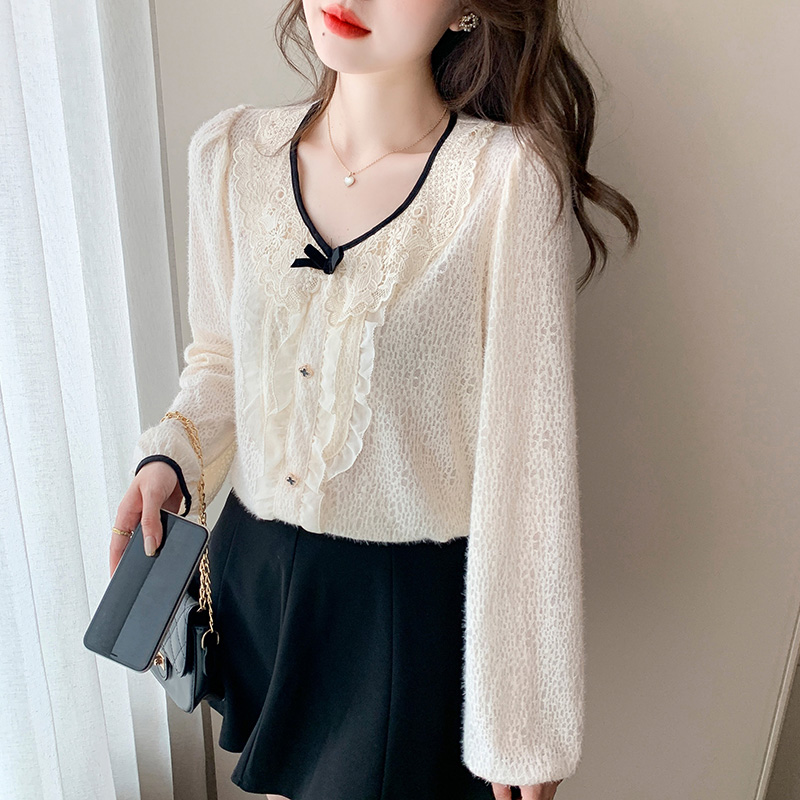 Lace tops round neck bottoming shirt for women