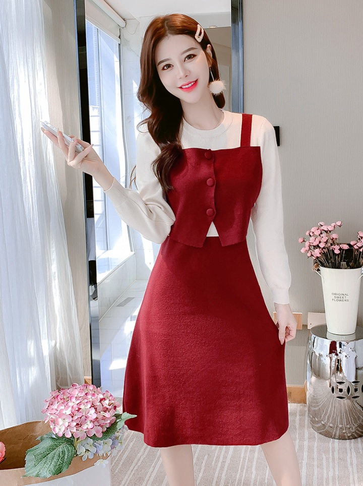 Autumn and winter knitted dress round neck Pseudo-two sweater