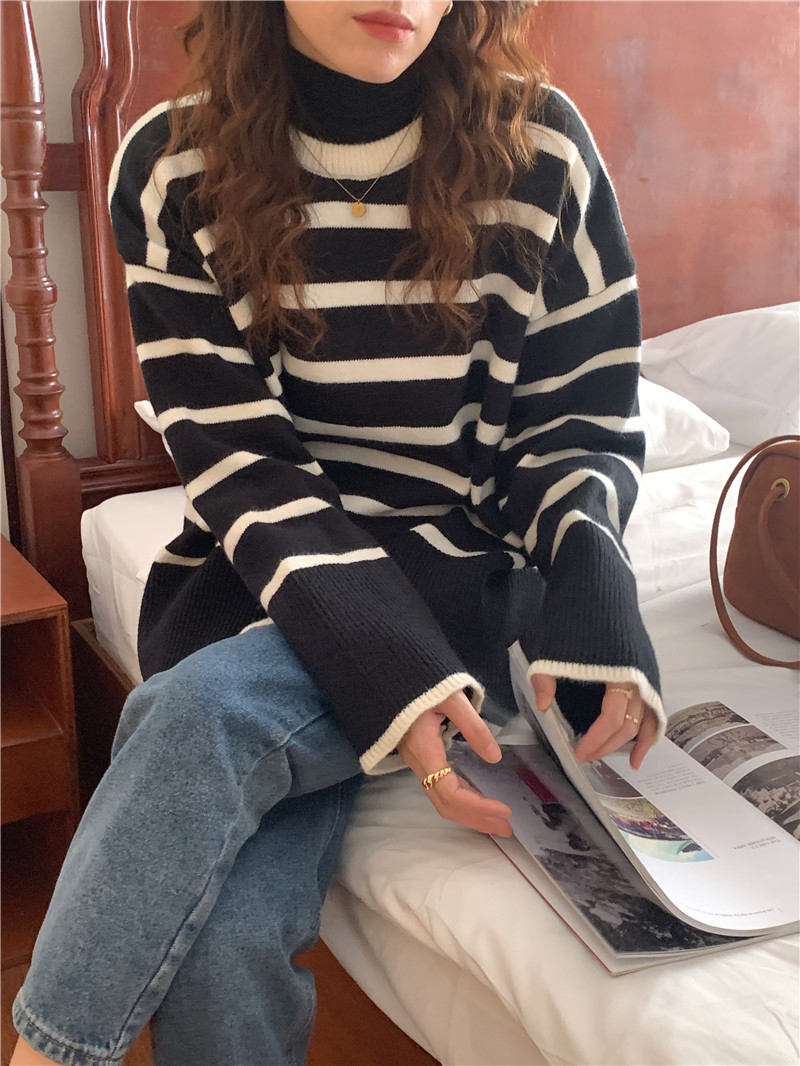 Korean style loose stripe round neck sweater