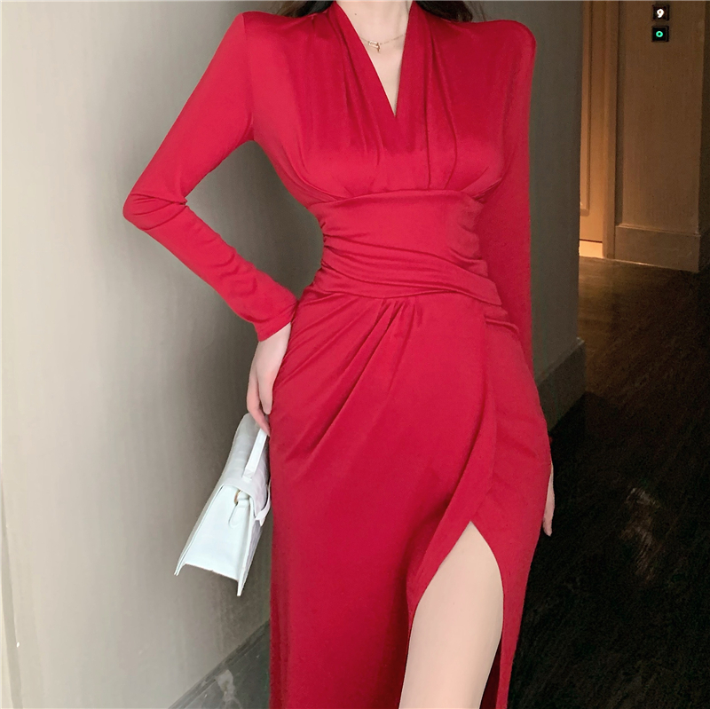 Pinched waist autumn and winter long sleeve fold dress