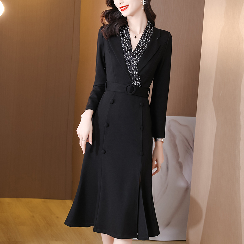 Black long V-neck temperament dress for women