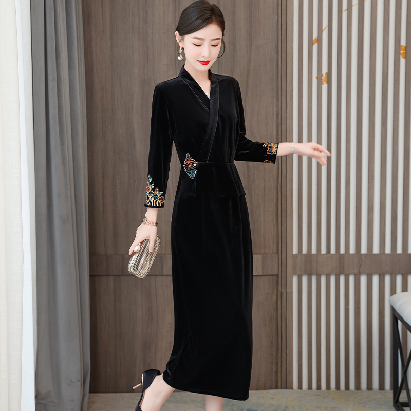 Black Chinese style cheongsam autumn dress for women