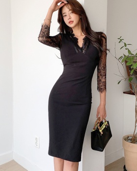 Splice bottoming V-neck package hip lace temperament dress