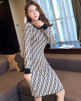 Autumn and winter round neck sweater bottoming dress