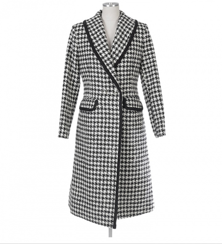Lapel winter woolen coat long overcoat for women
