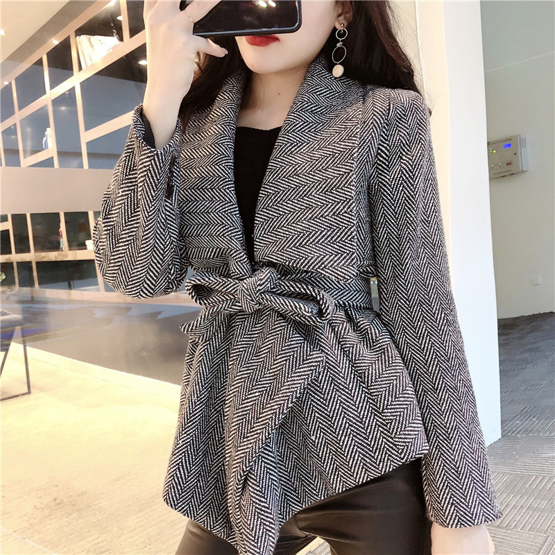 Autumn fashion lapel woolen coat