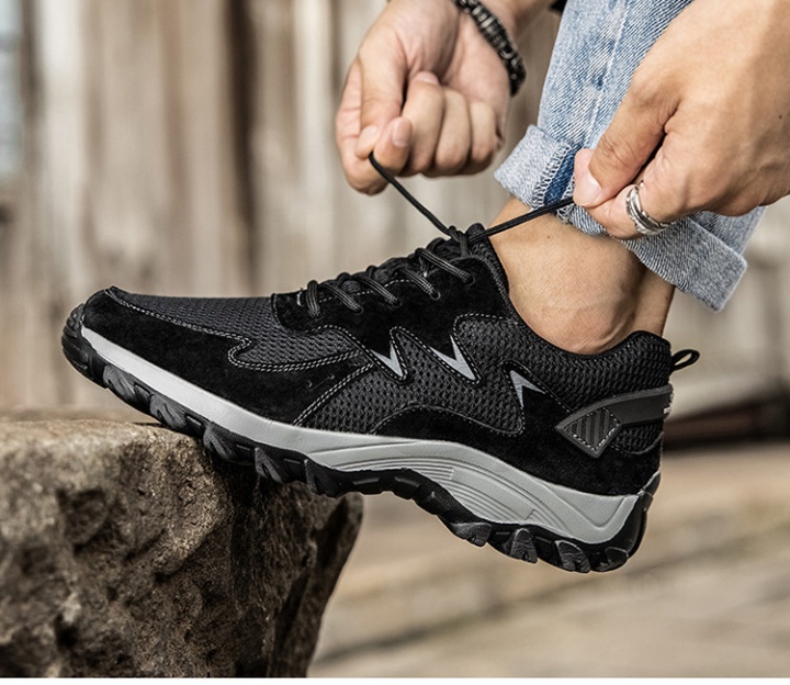 Autumn Casual running shoes Korean style shoes for men
