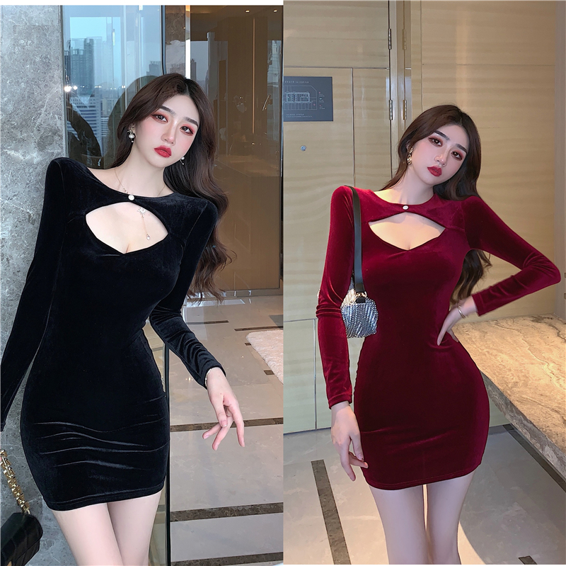 Chest hollow package hip bottoming slim dress