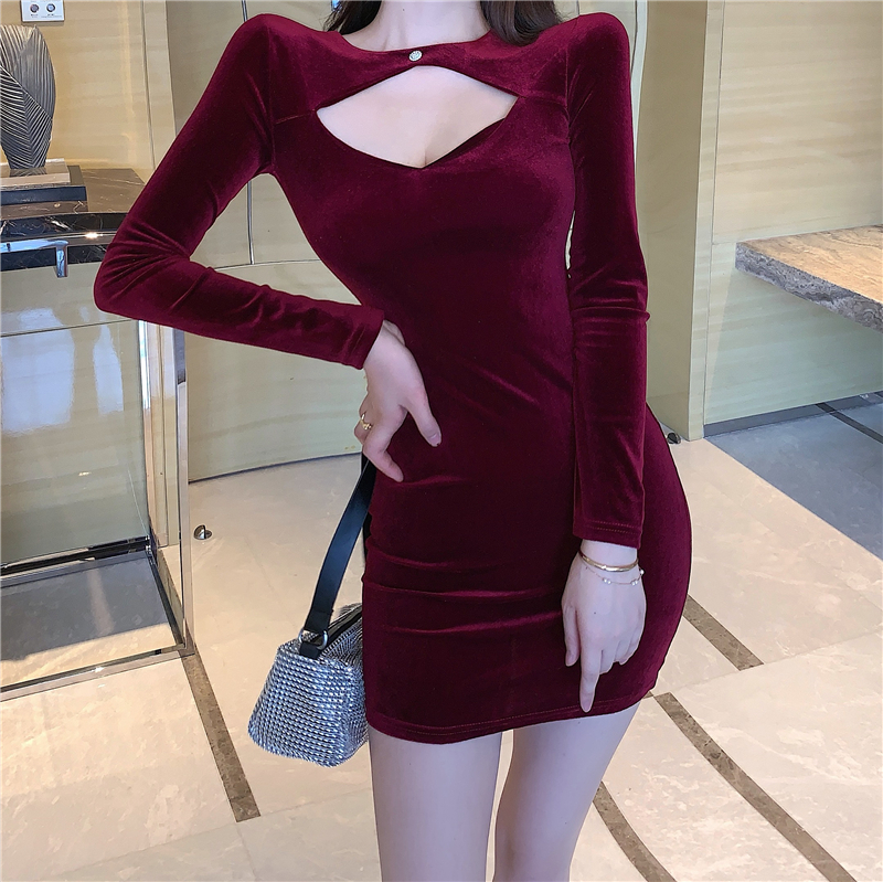 Chest hollow package hip bottoming slim dress