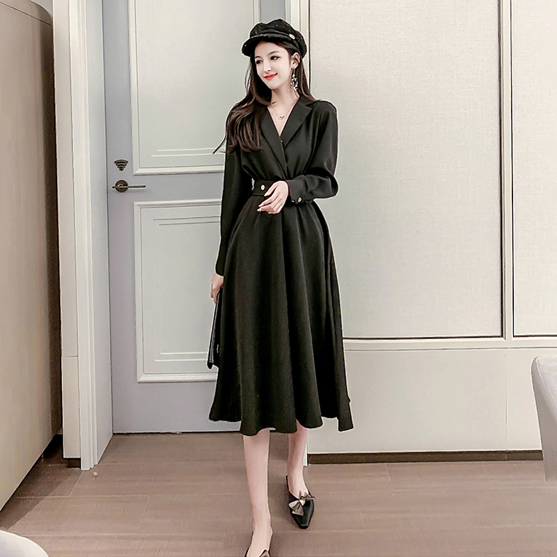 Autumn and winter long sleeve dress for women
