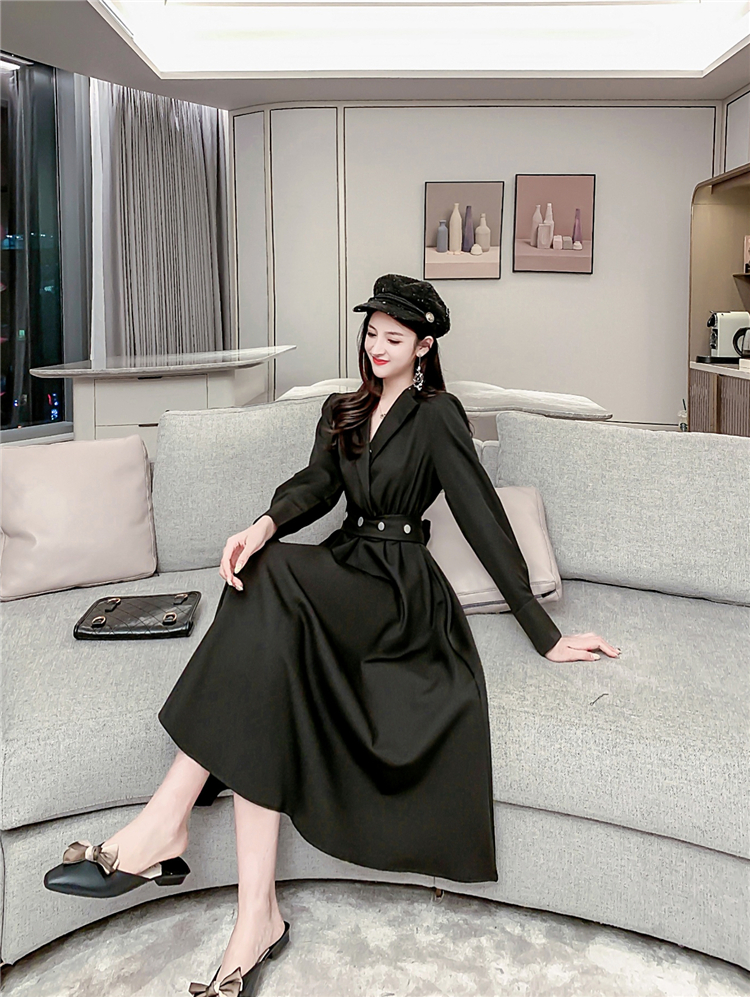 Autumn and winter long sleeve dress for women