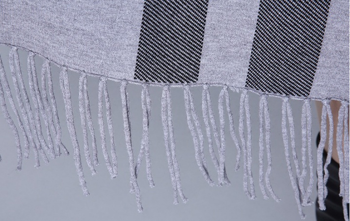 European style tassels loose shawl bat long sleeve knitted cloak