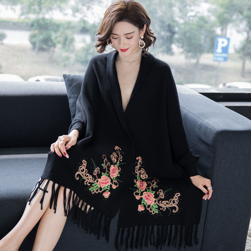 Tassels thick coat embroidered cardigan for women
