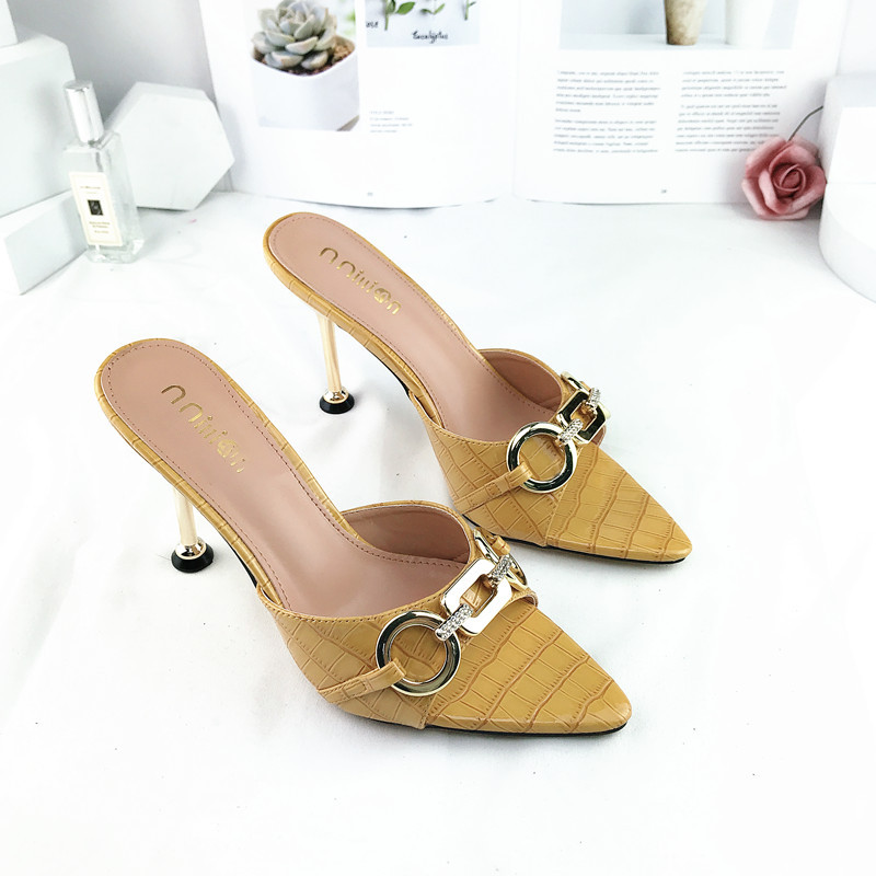 High-heeled pointed fine-root summer slippers