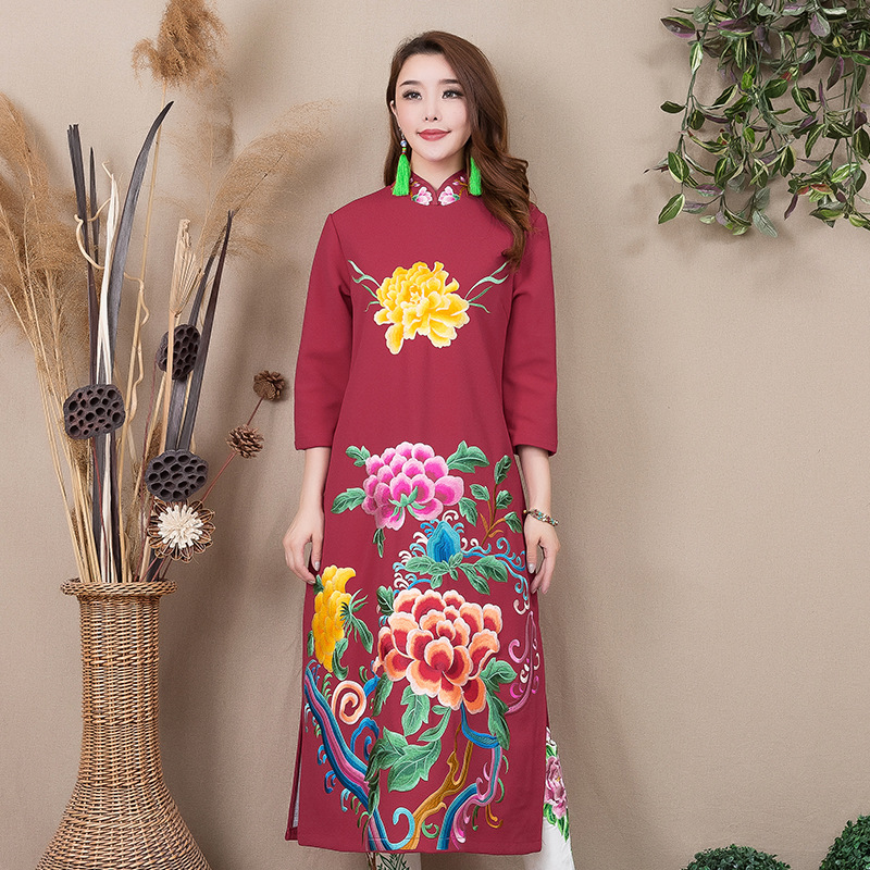 Embroidery short sleeve bottoming cheongsam retro long slim dress