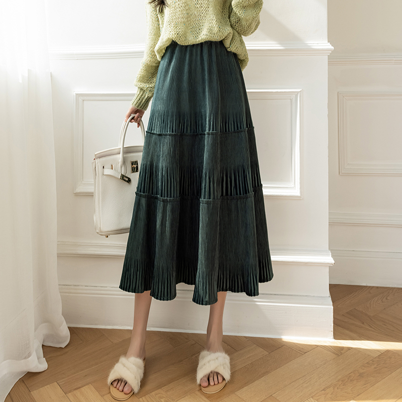 Golden velvet corduroy long skirt long pleated skirt