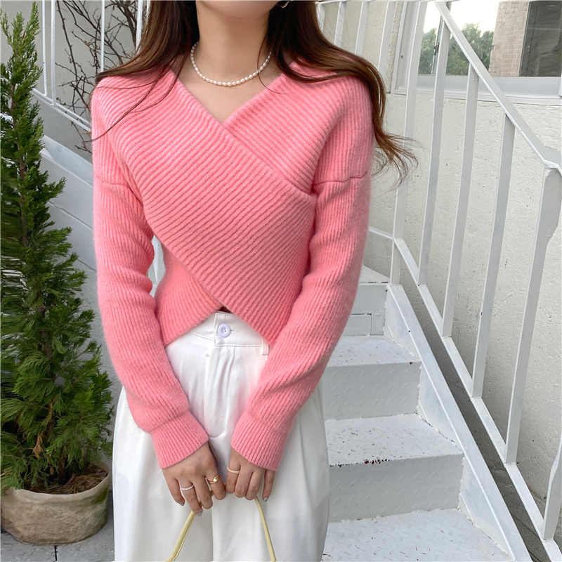 V-neck knitted pullover cross tops