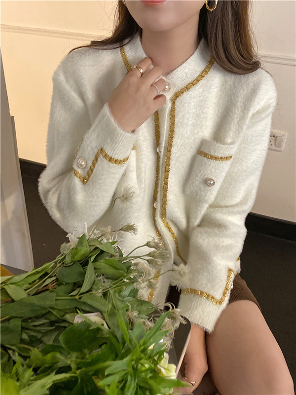 Long sleeve coat fashion and elegant sweater for women