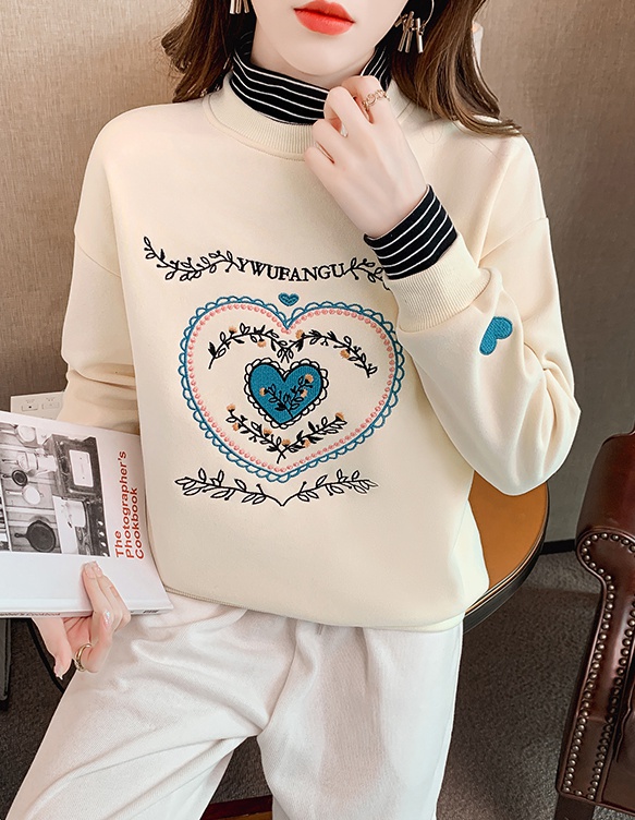 Embroidery heart thick hoodie for women