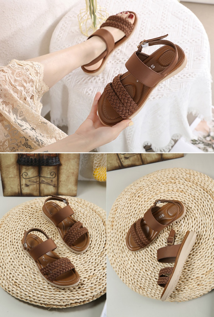Portable summer cozy shoes retro fashion sandals