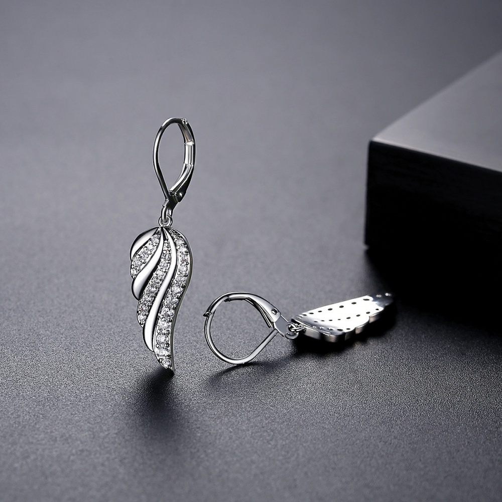 European style feather stud earrings creative earrings for women