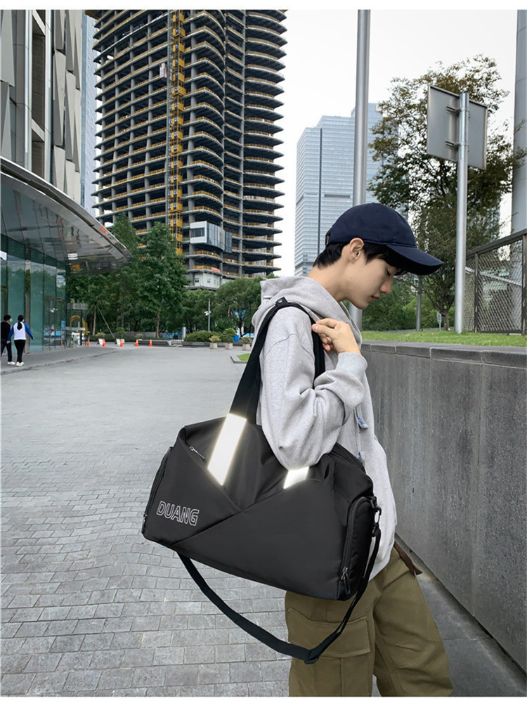 Fitness sports portable high capacity travel bag