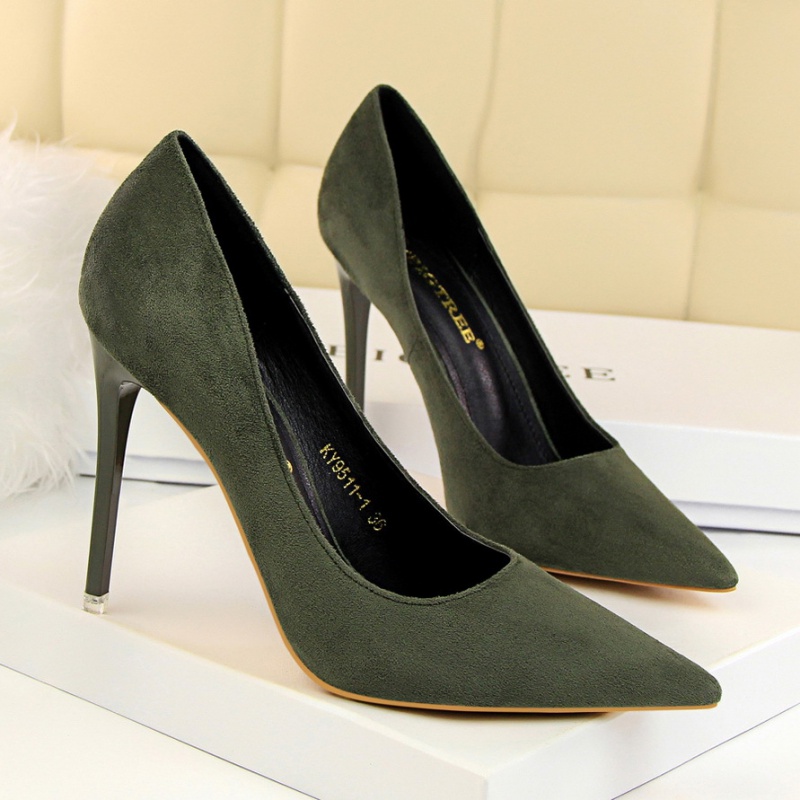 Nightclub pointed fashion high-heeled low shoes for women
