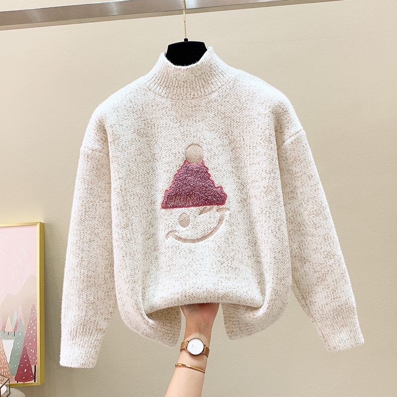 Autumn and winter sweater wears outside hat for women