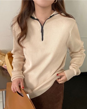 Casual hooded lazy knitted short zip sweater