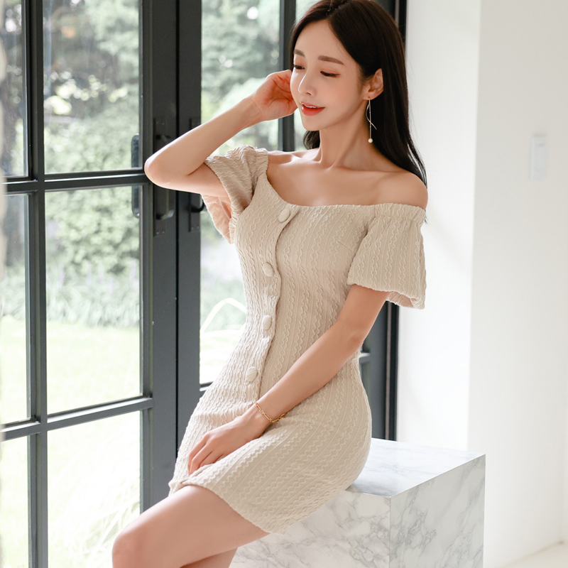 Knitted temperament slim bottoming dress