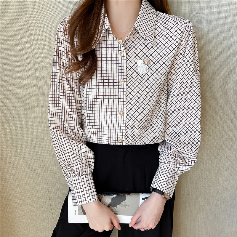 Asymmetry spring shirt plaid brooch for women