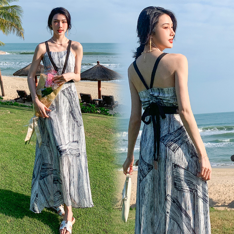 Chiffon slim seaside beach dress halter beautiful sling dress