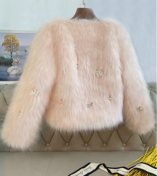 Ladies short fur coat fashion and elegant coat