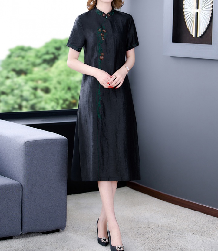 Embroidered black embroidery dress fashion real silk cheongsam