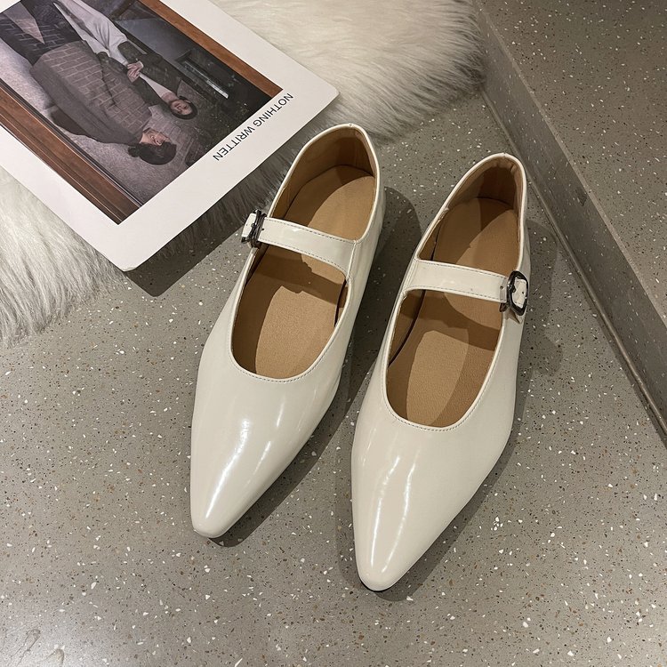 Low pointed flattie spring Korean style shoes for women