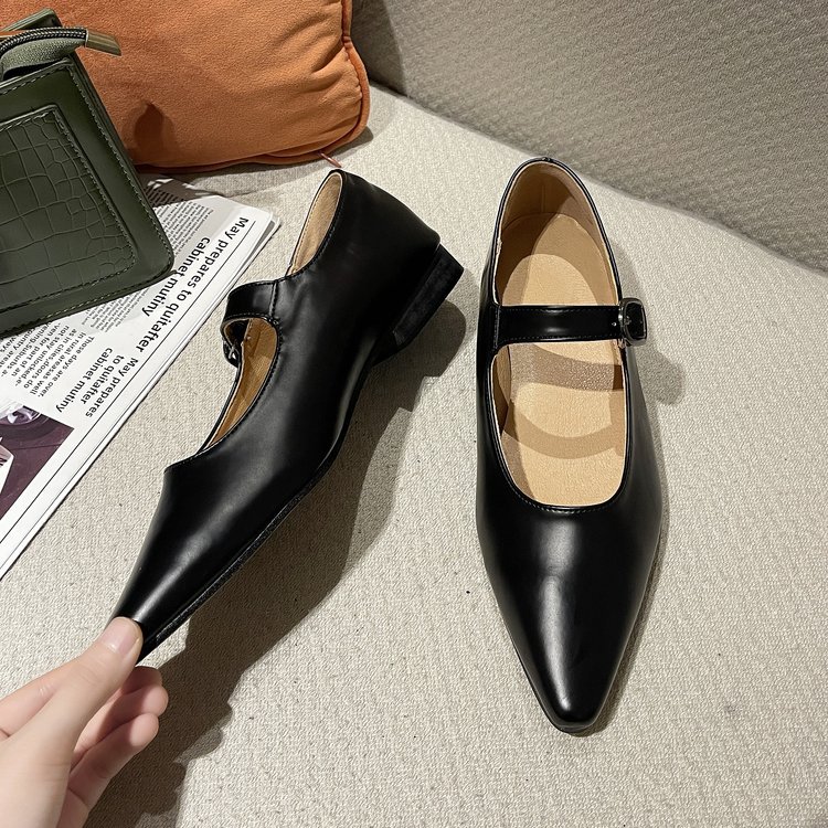 Low pointed flattie spring Korean style shoes for women