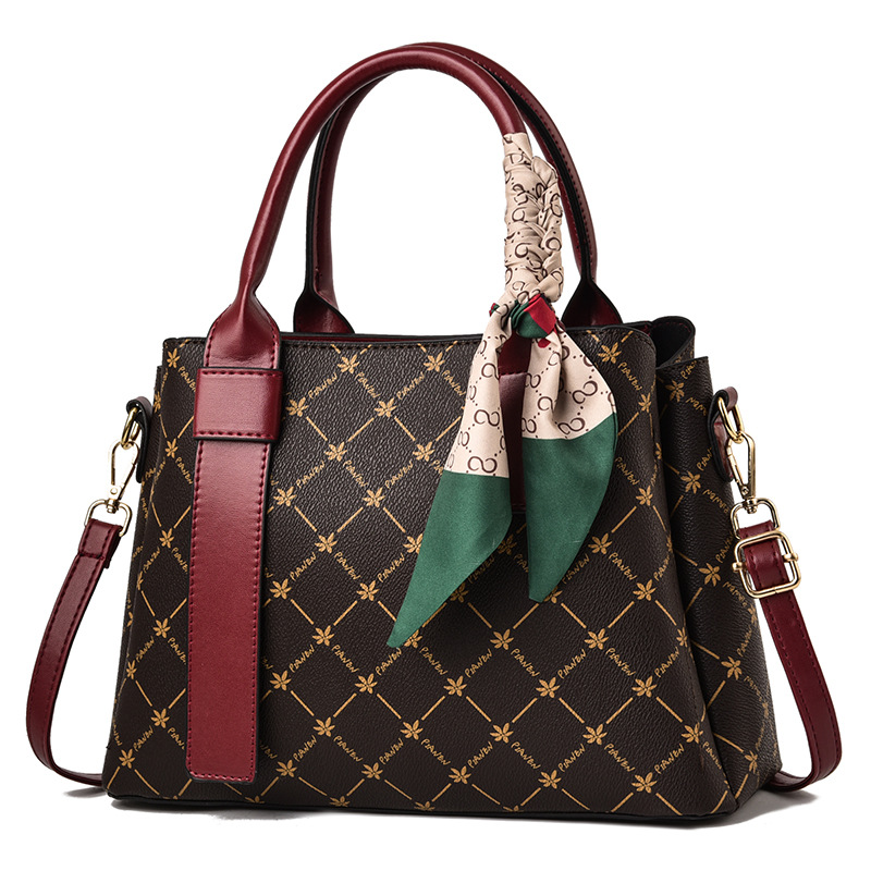 Middle-aged high capacity handbag fashion messenger bag